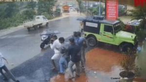 ಕೇರಳದಲ್ಲಿ ಮಳೆ ರೌದ್ರಾವತಾರ: ಭೂಕುಸಿತದ ಭಯಾನಕ ವಿಡಿಯೊ ವೈರಲ್